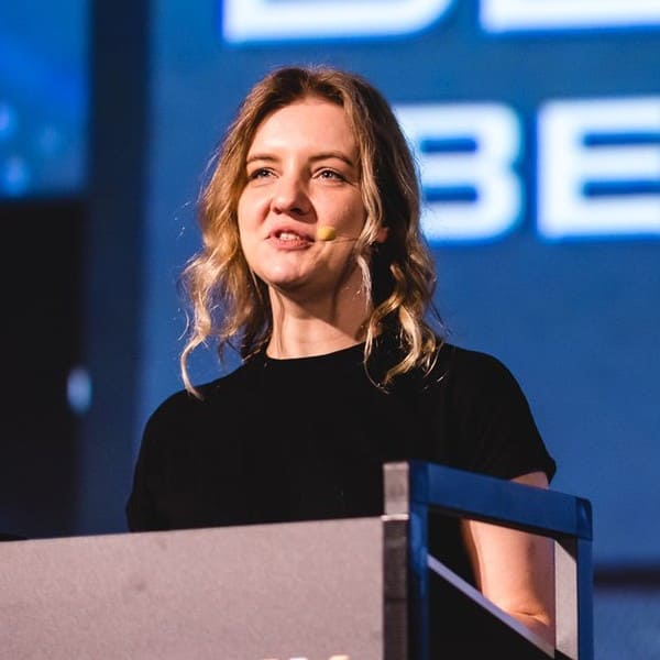 /speakers/alina-yurenko/